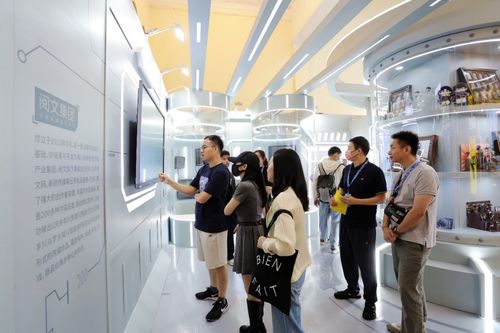 上海书展丨QQ阅读联合出版机构，打造线下线上联动阅读体验
